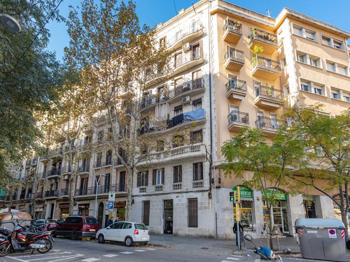 Apartment Eixample Dret Sagrada Familia By Interhome Barcelona Exterior foto
